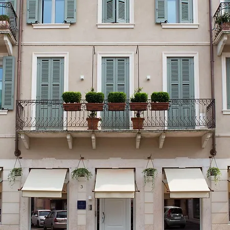 Cinque 4* Verona