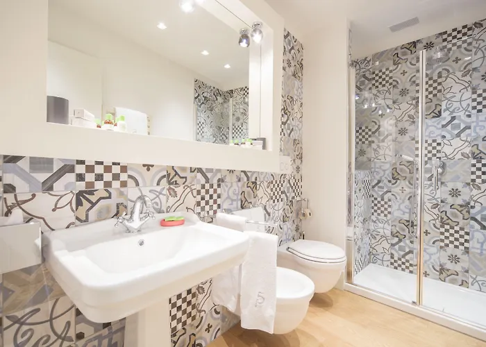 Guest house Cinque 4*